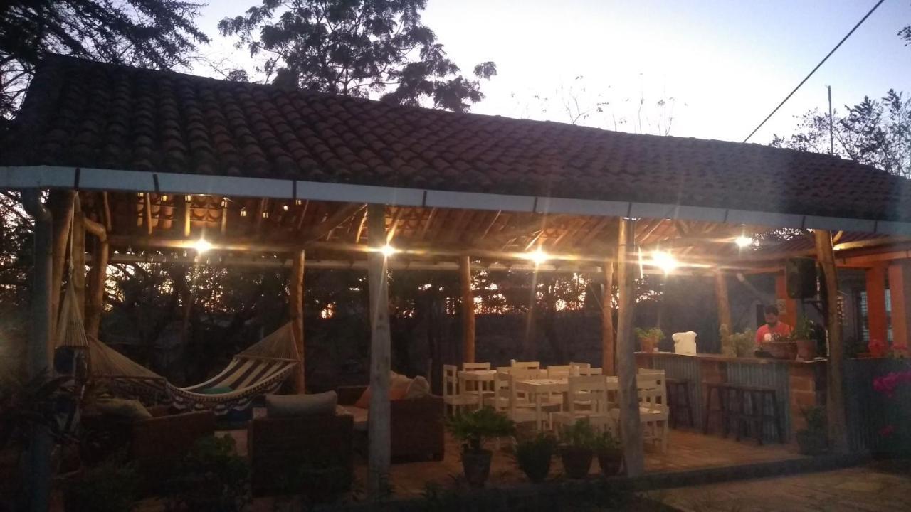Casa Todo Bueno Bed & Breakfast Transito Ngoại thất bức ảnh
